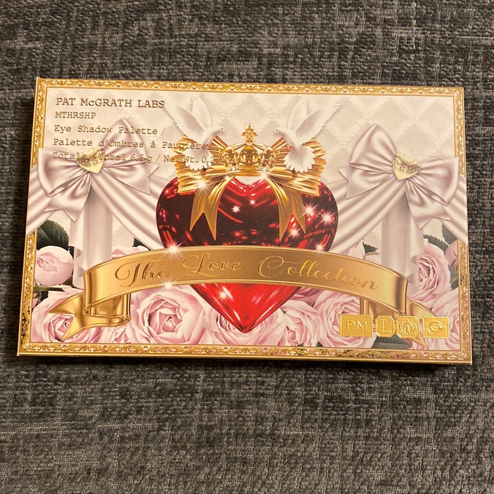 NWOB Pat McGrath Labs “Velvet Liaison” Eyeshadow Palette!